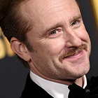 MV5BMjAzMjY0YzMtNTIwNy00MTlkLTgwZTgtZDQ2ZjhkMDAxNTBmXkEyXkFqcGc@._V1_QL75_UX140_CR012140140_ 1 (4)